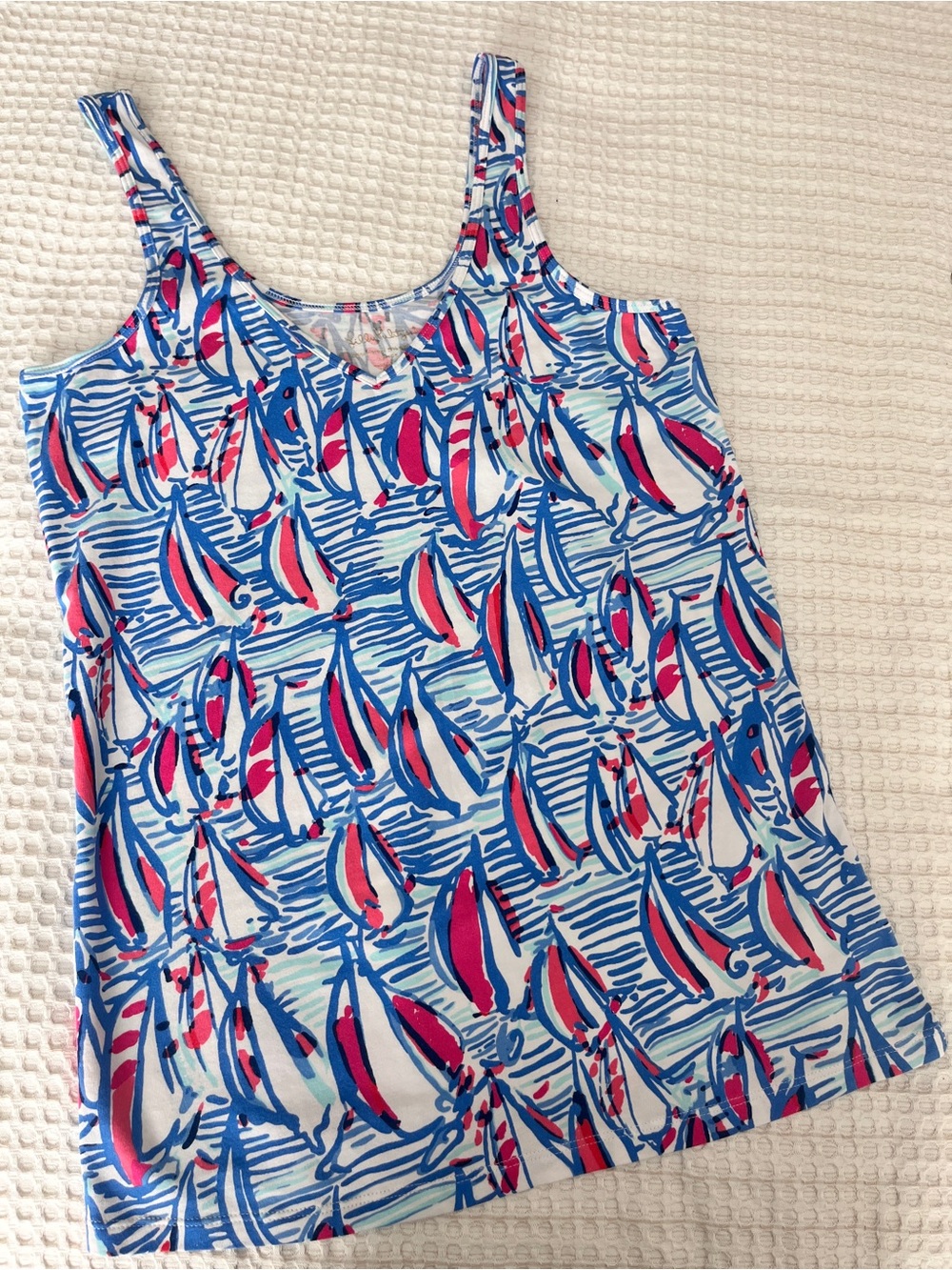 Lilly Pulitzer TABBIE TANK Sailboat RED RIGHT RETURN Large Reversible
